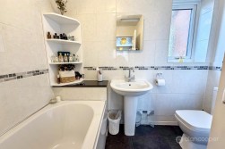 Launceston Drive, Horeston Grange, Nuneaton, CV11 6GN