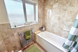 Launceston Drive, Horeston Grange, Nuneaton, CV11 6GN