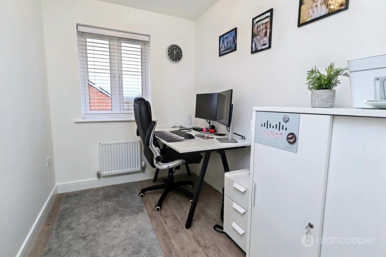 Dunlow Close, Galley Common, Nuneaton, CV10 9TW