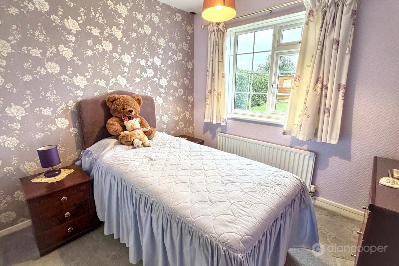 Long Street, Bulkington, CV12 9JZ