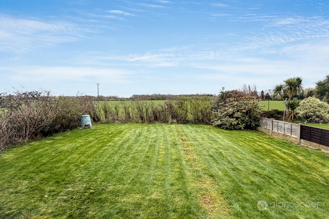 Long Street, Bulkington, CV12 9JZ