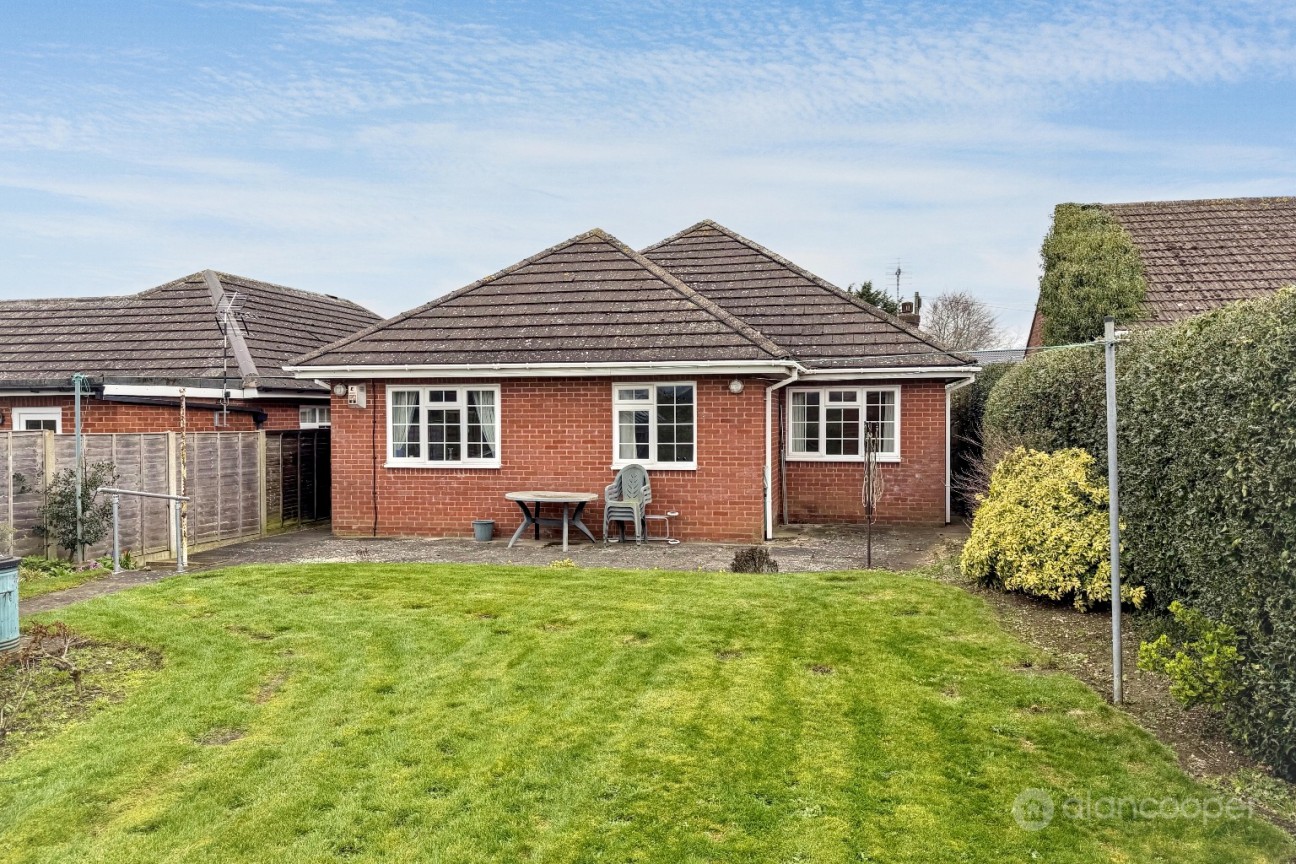 Long Street, Bulkington, CV12 9JZ
