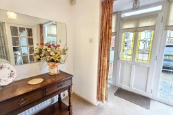 Long Street, Bulkington, CV12 9JZ