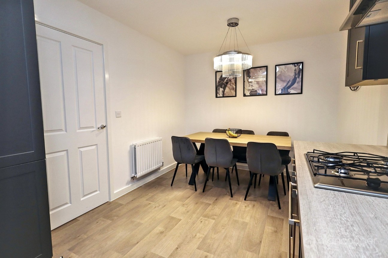 Armstrong Road, Nuneaton, CV11 8AG