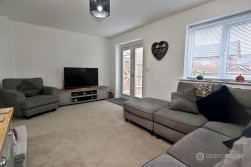 Armstrong Road, Nuneaton, CV11 8AG