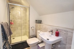 Armstrong Road, Nuneaton, CV11 8AG