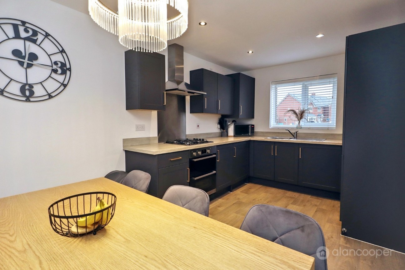 Armstrong Road, Nuneaton, CV11 8AG