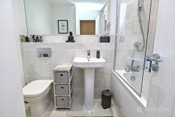 Midsummer Road, Royal Park, Nuneaton, CV11 6XH