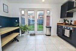 Midsummer Road, Royal Park, Nuneaton, CV11 6XH