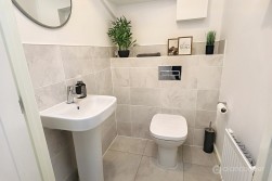 Midsummer Road, Royal Park, Nuneaton, CV11 6XH