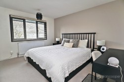 Columbia Gardens, Bedworth, CV12 9EF
