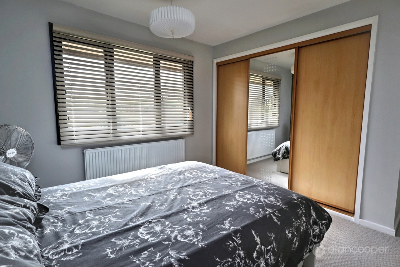 Columbia Gardens, Bedworth, CV12 9EF