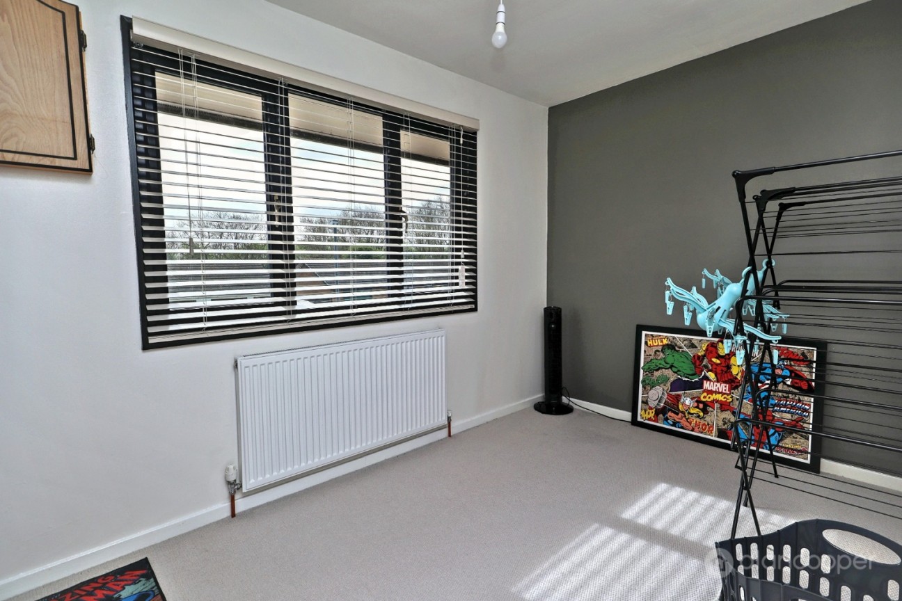 Columbia Gardens, Bedworth, CV12 9EF