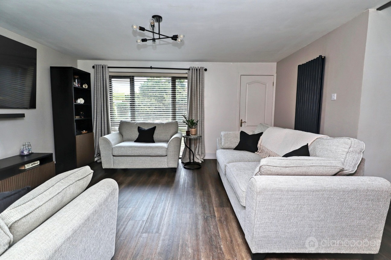Columbia Gardens, Bedworth, CV12 9EF