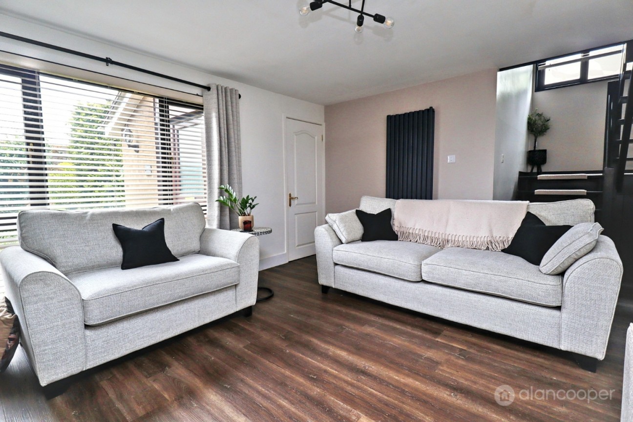 Columbia Gardens, Bedworth, CV12 9EF