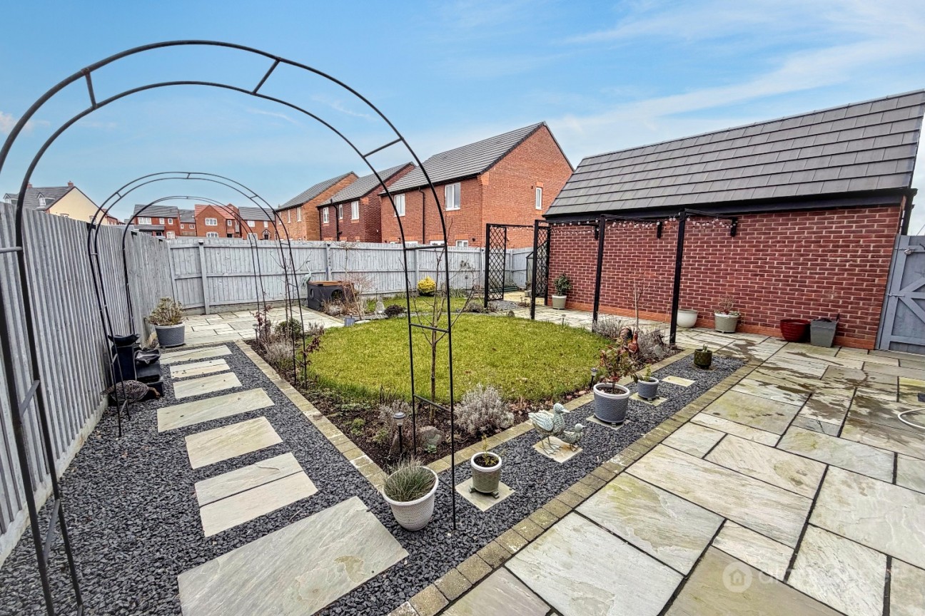 Julius Way, Eaton Place, Nuneaton, CV11 6ZR