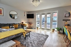 Springwood Gate, Nuneaton, CV10 0NT