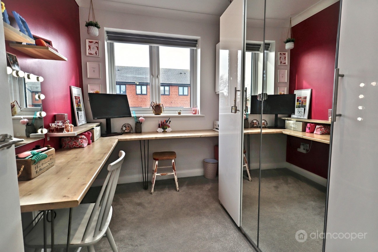 Springwood Gate, Nuneaton, CV10 0NT