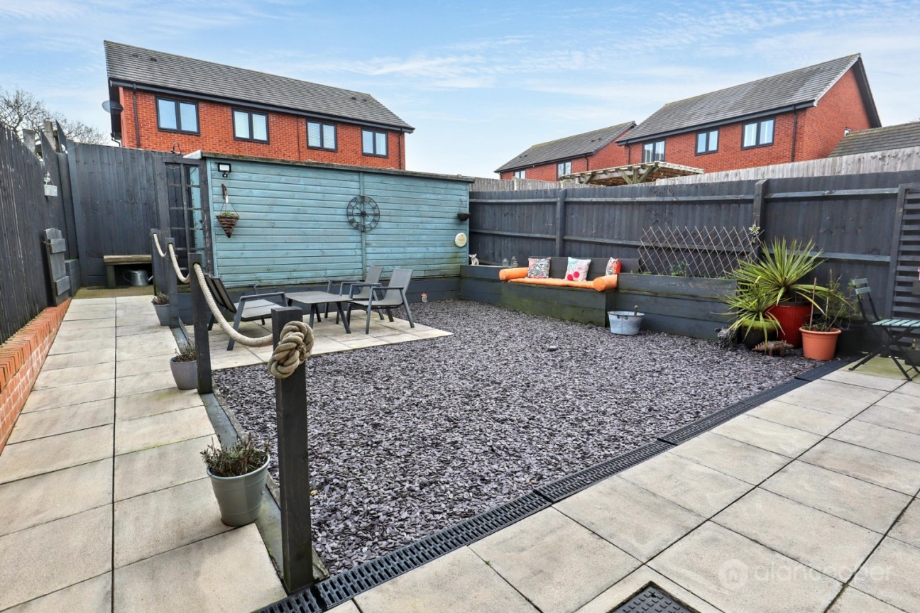 Springwood Gate, Nuneaton, CV10 0NT