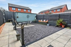 Springwood Gate, Nuneaton, CV10 0NT