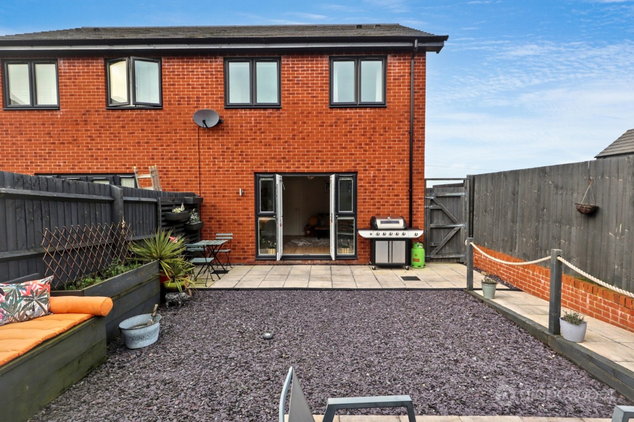 Springwood Gate, Nuneaton, CV10 0NT