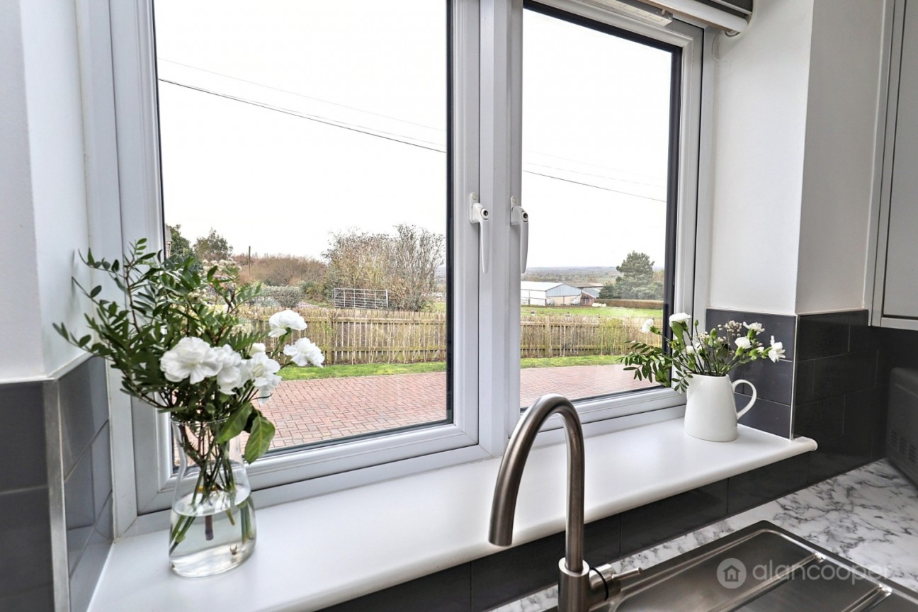 Springwood Gate, Nuneaton, CV10 0NT