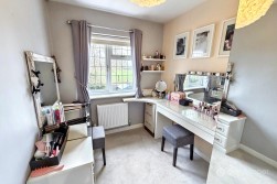 Axminster Close, Horeston Grange, Nuneaton, CV11 6YP