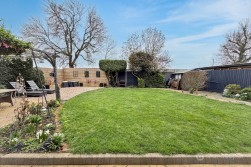 Axminster Close, Horeston Grange, Nuneaton, CV11 6YP