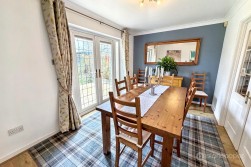 Axminster Close, Horeston Grange, Nuneaton, CV11 6YP