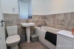 Armstrong Road, Nuneaton, Warwickshire, CV11 8AG