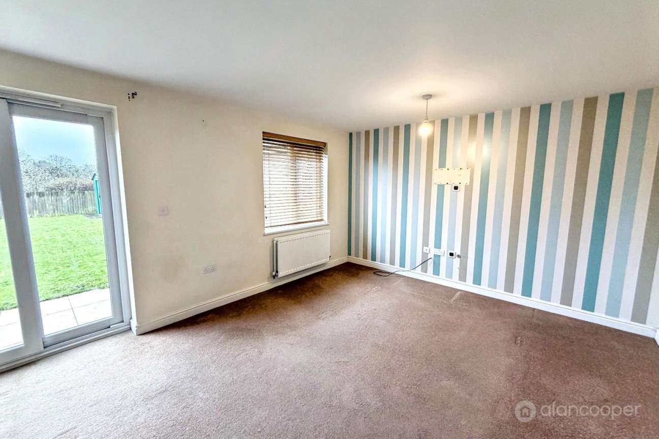 Corrib Road, Eliot's View, Nuneaton, CV10 0QF