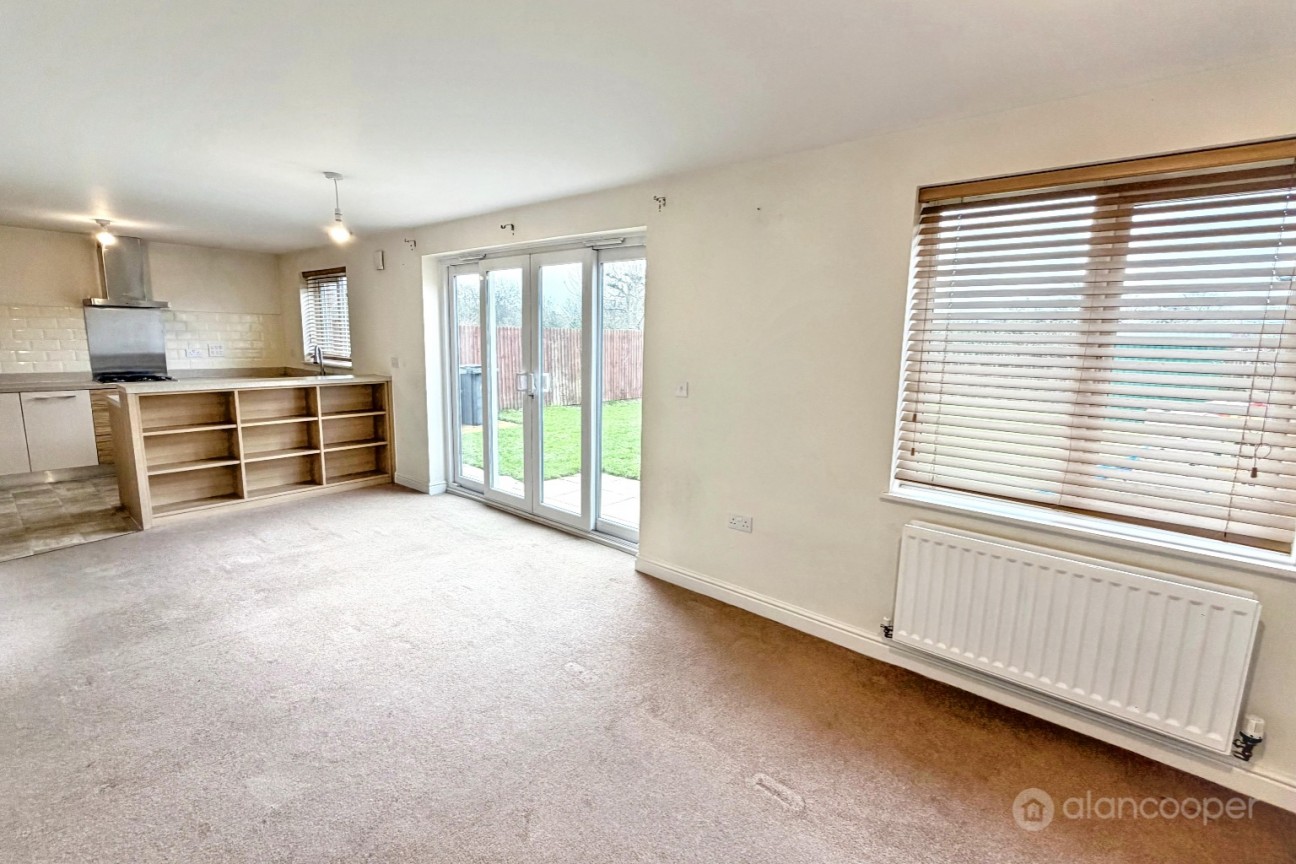 Corrib Road, Eliot's View, Nuneaton, CV10 0QF