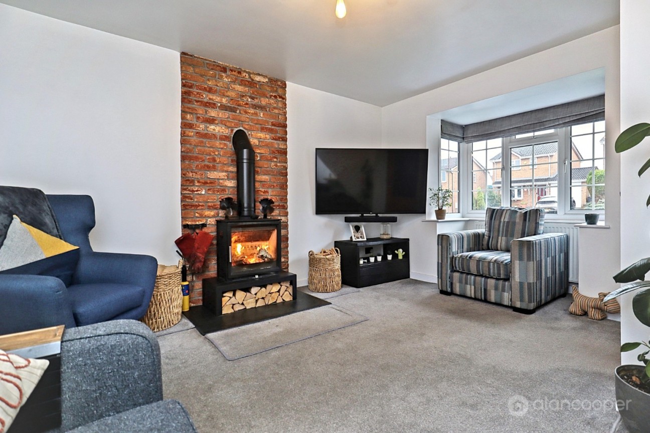 Cambridge Drive, Stockingford, Nuneaton, CV10 8LW