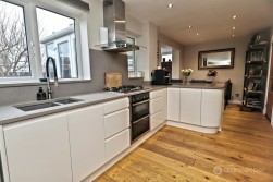 Cambridge Drive, Stockingford, Nuneaton, CV10 8LW