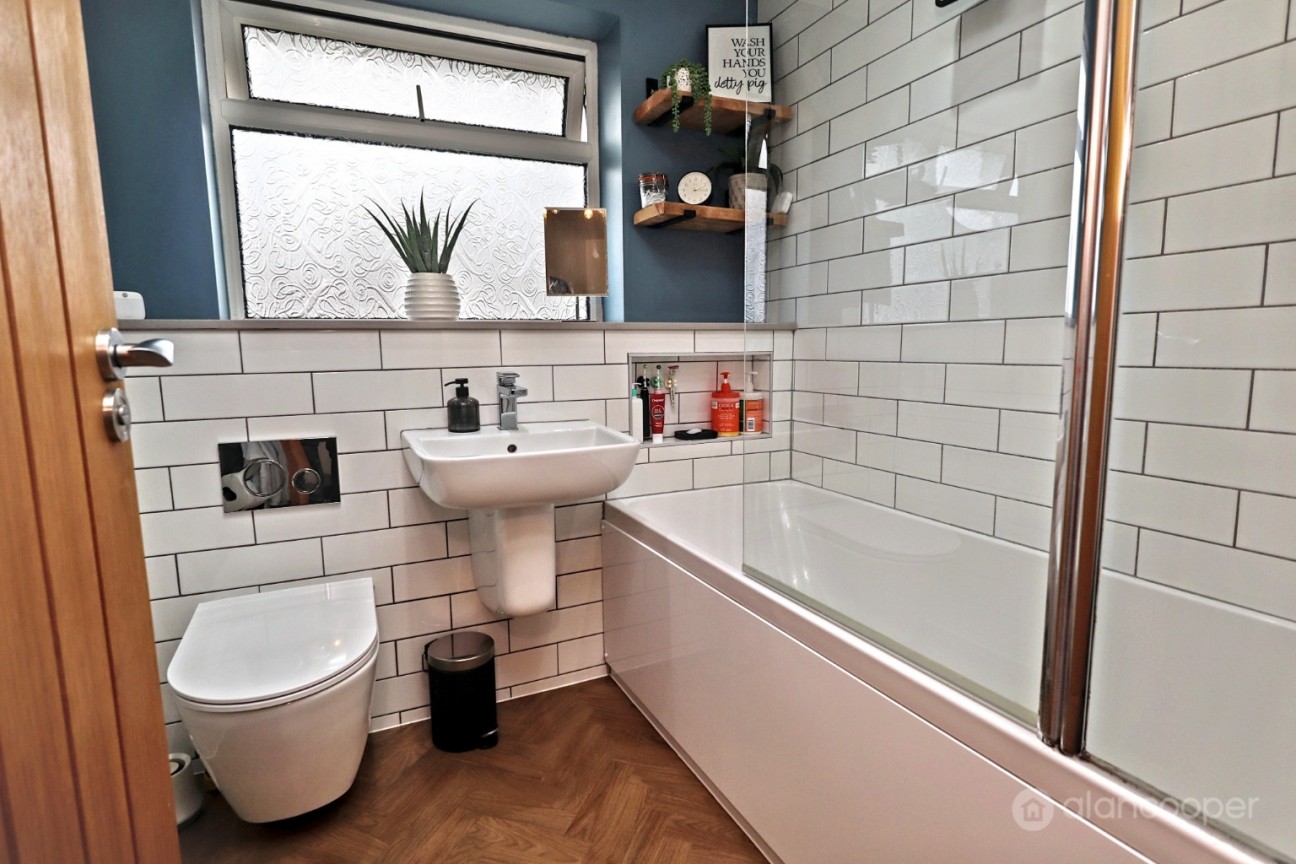 Cambridge Drive, Stockingford, Nuneaton, CV10 8LW