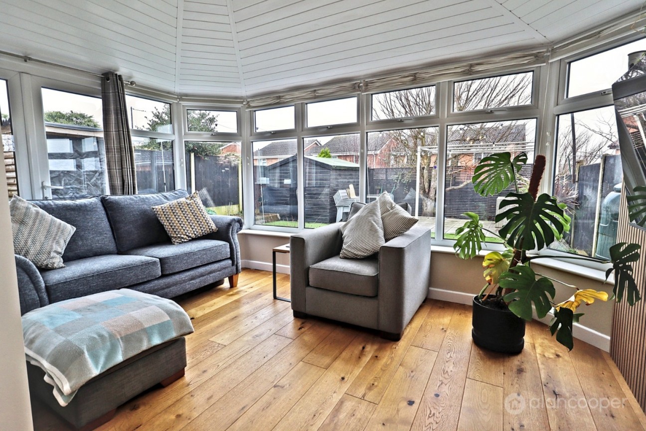 Cambridge Drive, Stockingford, Nuneaton, CV10 8LW