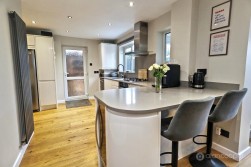 Cambridge Drive, Stockingford, Nuneaton, CV10 8LW