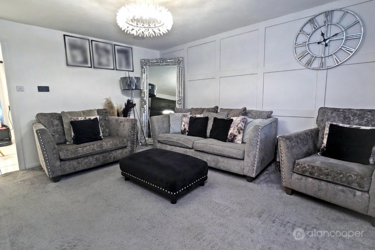 Gainsborough Drive, Bedworth, CV12 8DB