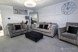 Gainsborough Drive, Bedworth, CV12 8DB