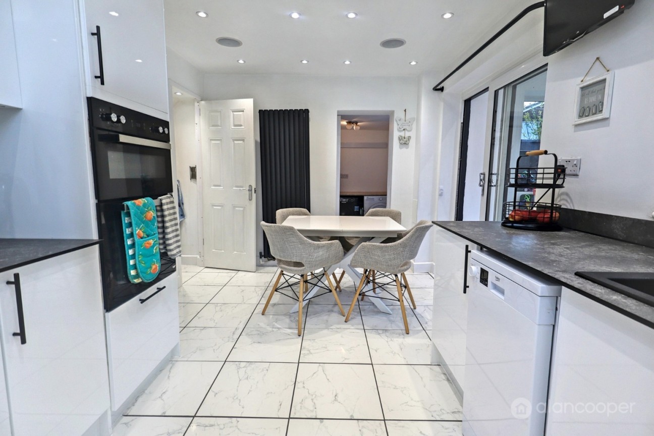 Gainsborough Drive, Bedworth, CV12 8DB