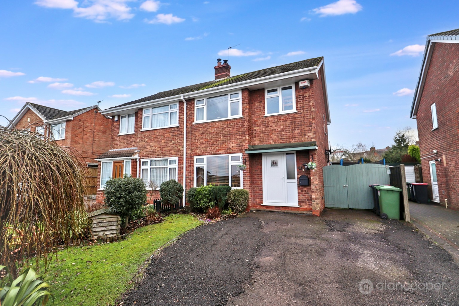 Nuthurst Crescent, Ansley, Nuneaton, CV10 9PJ