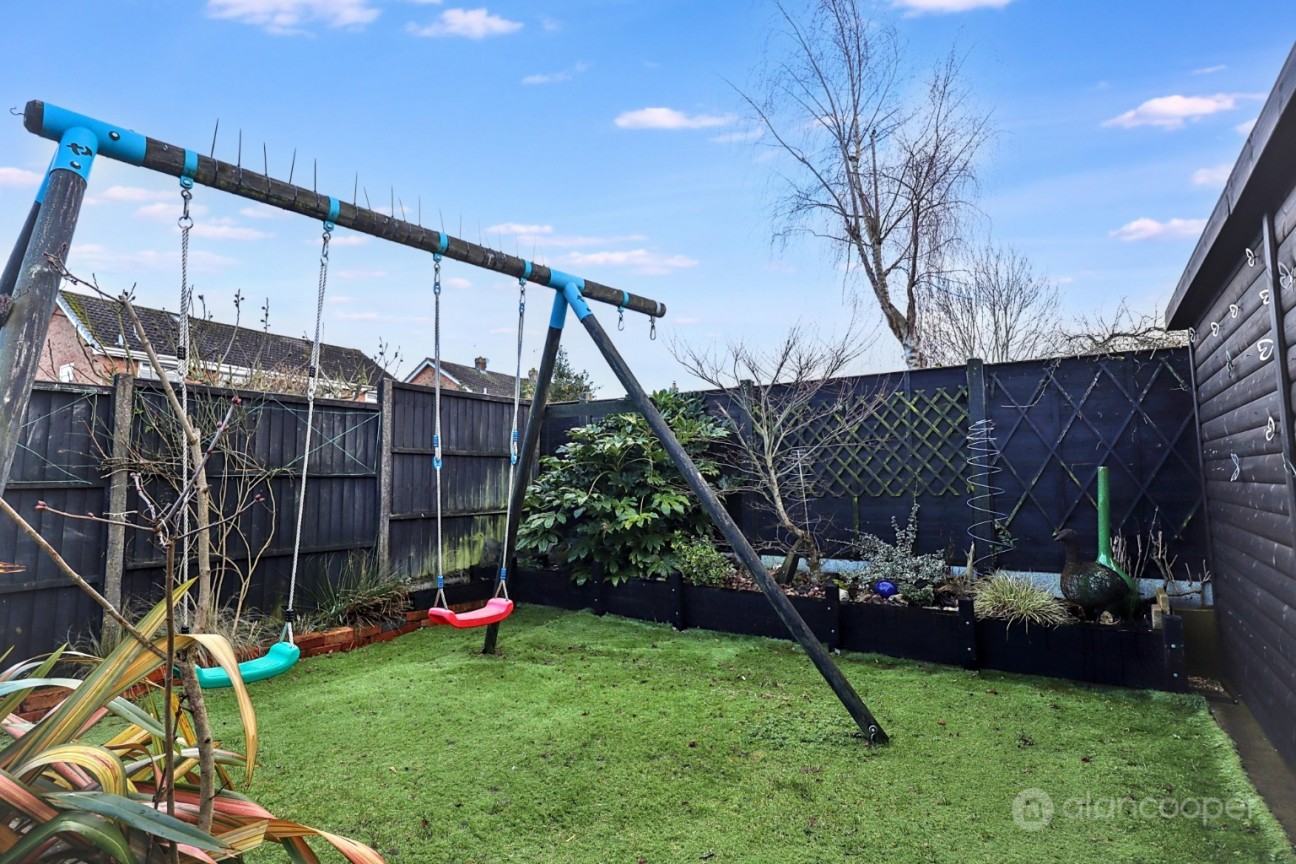 Nuthurst Crescent, Ansley, Nuneaton, CV10 9PJ