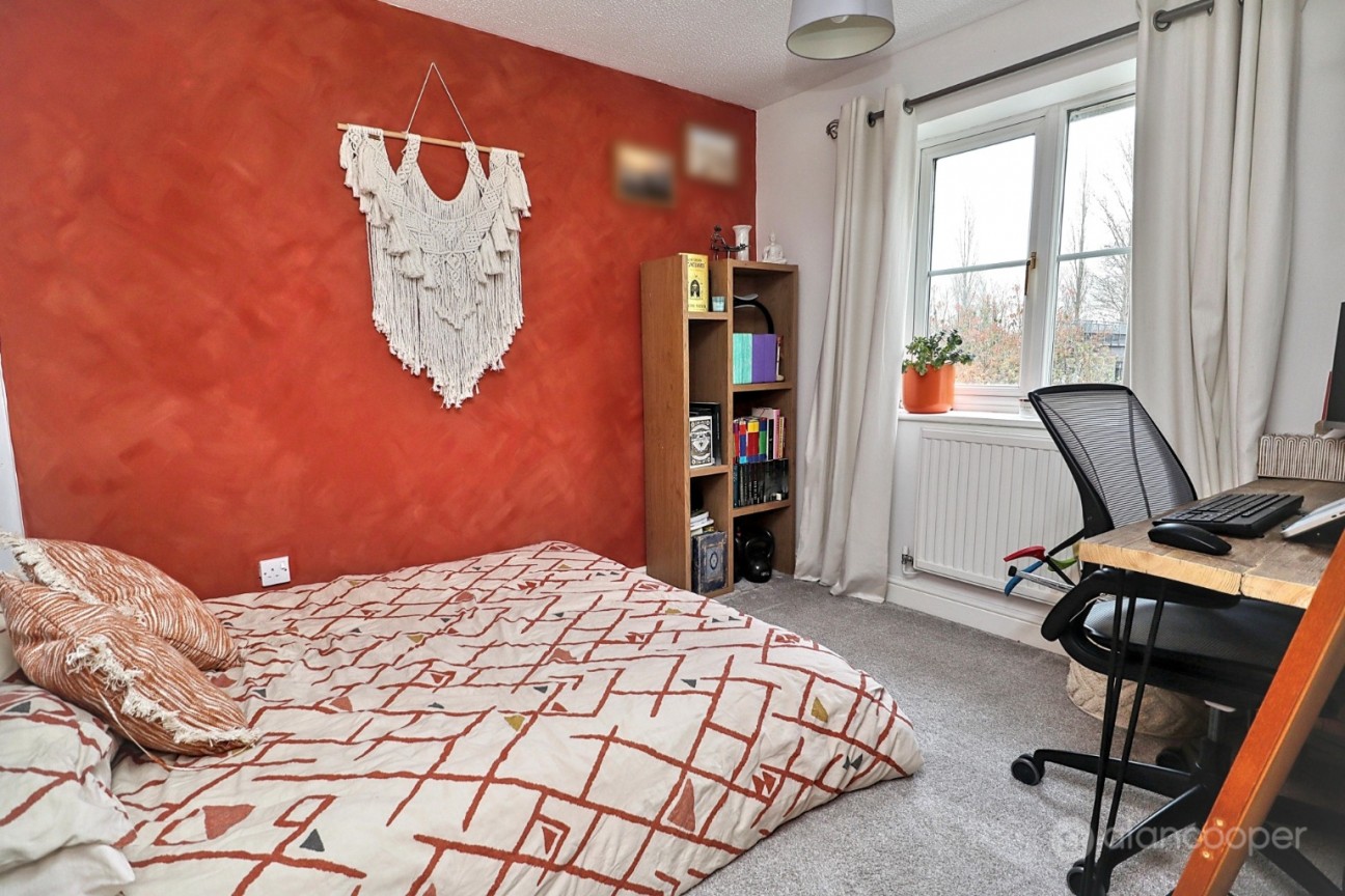 Charlecote Walk, Maple Park, Nuneaton, CV11 4YE