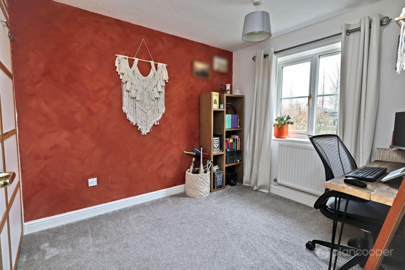 Charlecote Walk, Maple Park, Nuneaton, CV11 4YE