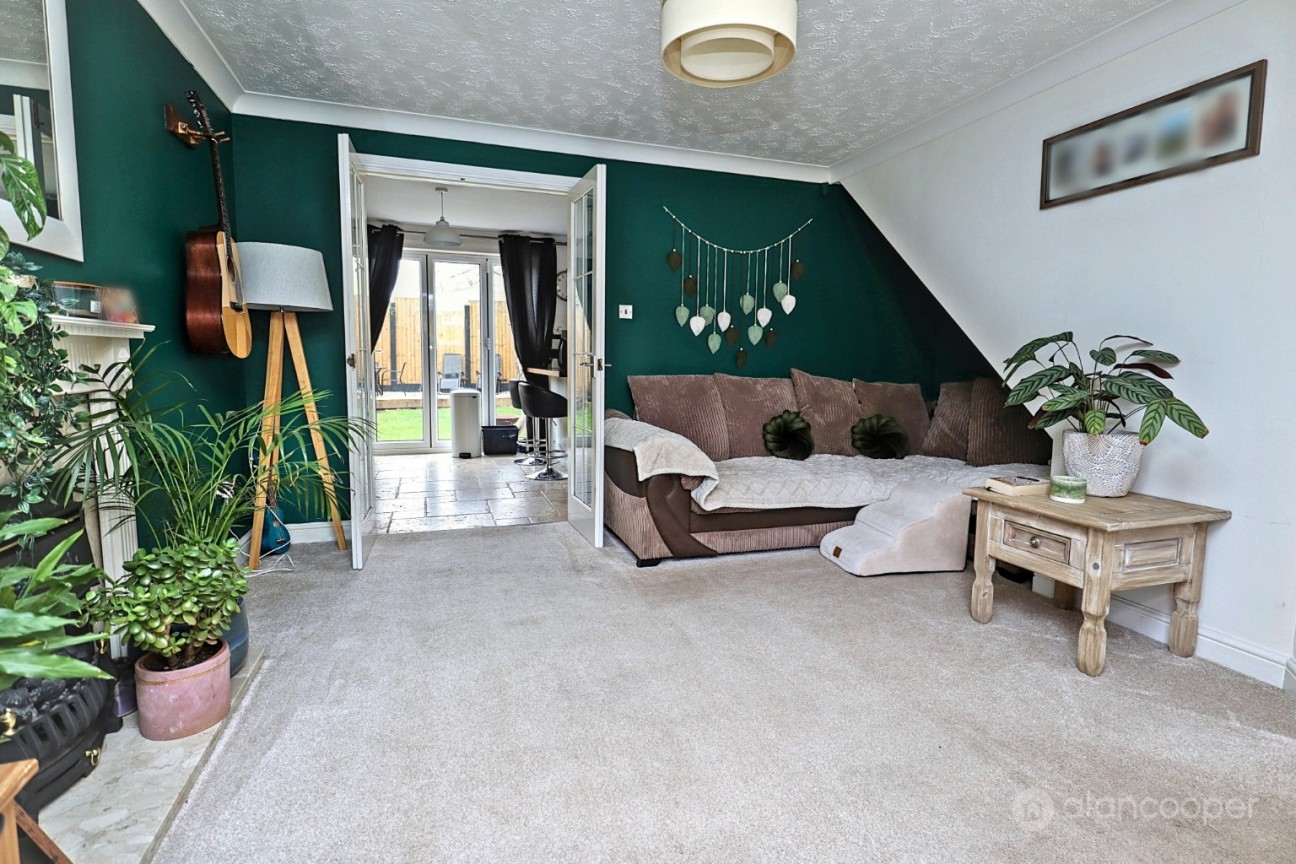 Charlecote Walk, Maple Park, Nuneaton, CV11 4YE