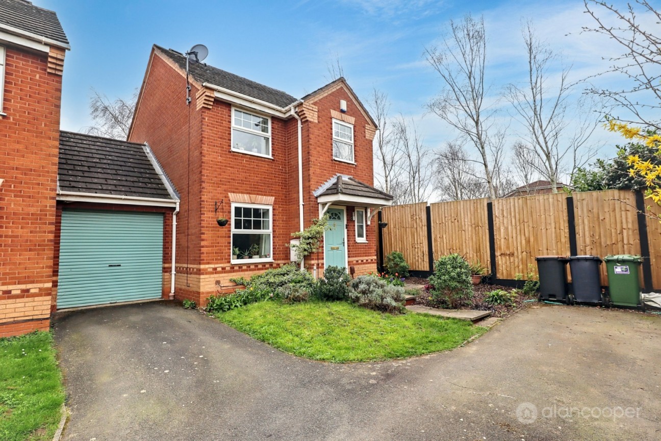 Charlecote Walk, Maple Park, Nuneaton, CV11 4YE
