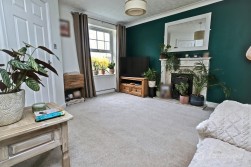 Charlecote Walk, Maple Park, Nuneaton, CV11 4YE