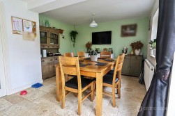 Charlecote Walk, Maple Park, Nuneaton, CV11 4YE