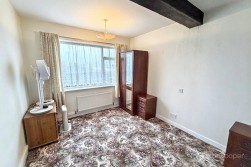 Ambleside Way, St Nicolas Park, Nuneaton, CV11 6AT