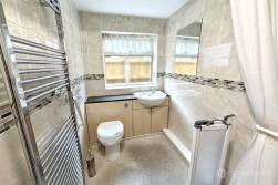 Ambleside Way, St Nicolas Park, Nuneaton, CV11 6AT